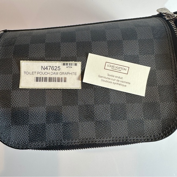 Louis Vuitton Damier Graphite Toiletry Pouch N47625 - Picture 3 of 7